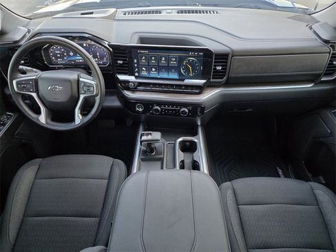 Used 2023 Chevrolet Silverado 1500 LT Trail Boss w/ LPO, Dark Essentials Package image 12