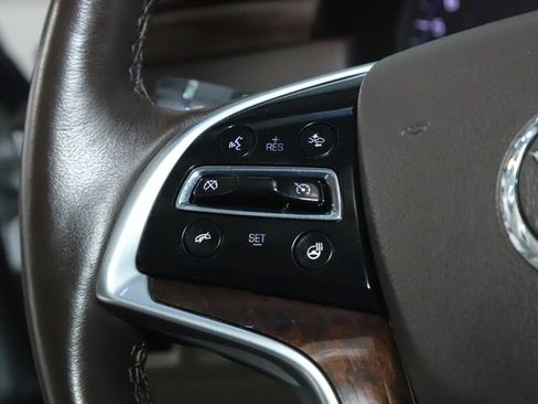 Used 2014 Cadillac XTS Luxury w/ Driver Awareness Package image 25