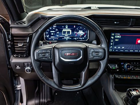 Used 2024 GMC Sierra 1500 AT4 w/ Technology Package image 18