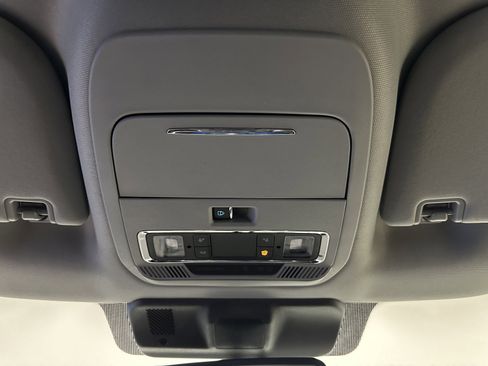 Used 2023 Ford F150 Lariat w/ Trailer Tow Package image 40