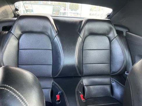 Used 2018 Ford Mustang Premium image 12