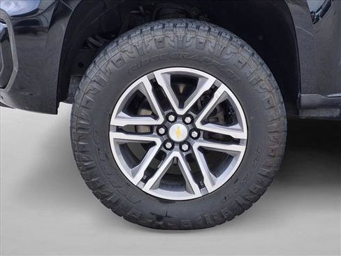 Used 2021 Chevrolet Colorado W/T w/ Custom Special Edition AWD/4WD image 14