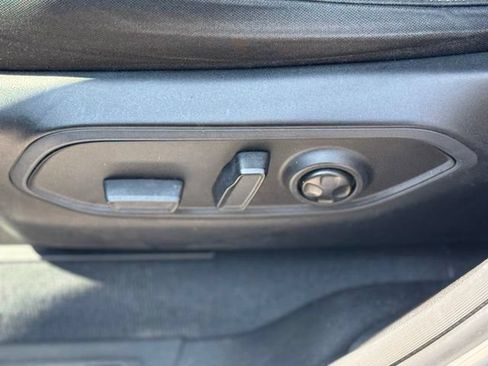 Certified 2023 Jeep Grand Cherokee Laredo w/ Luxury Tech Group I AWD/4WD image 10