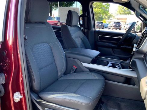 Used 2026 RAM 1500 Big Horn AWD/4WD image 7