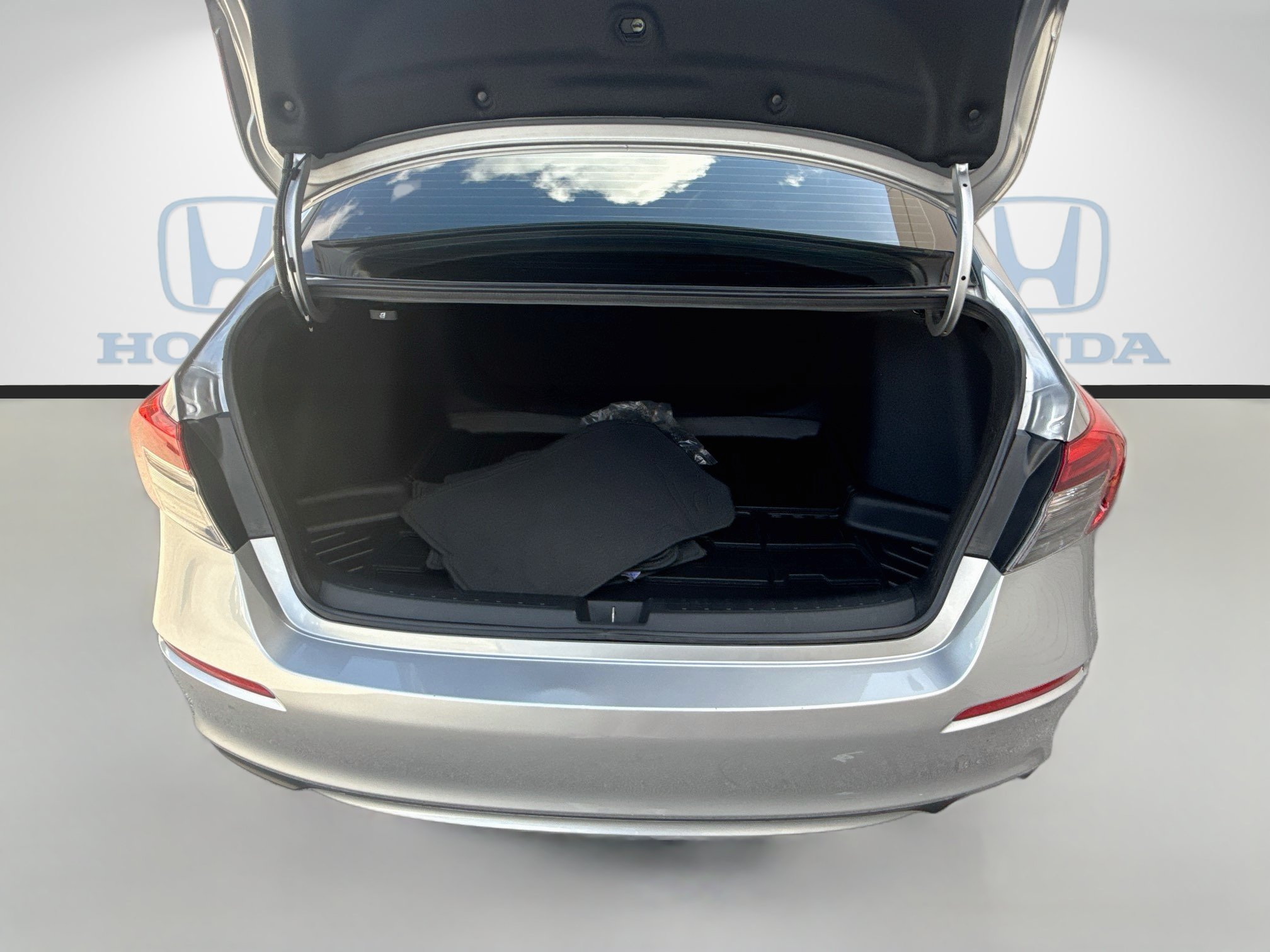 Certified 2023 Honda Civic Sport image 25