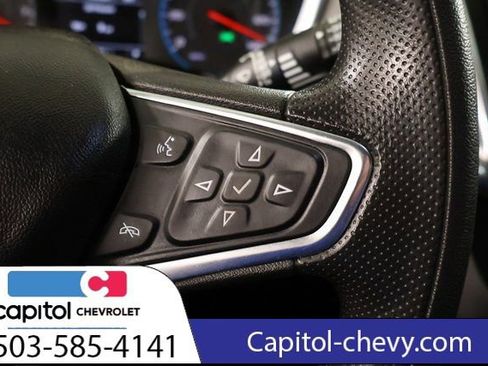 Used 2019 Chevrolet Equinox LS image 18