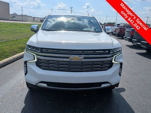 Used 2023 Chevrolet Tahoe Premier RWD image 2