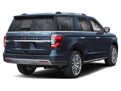 Used 2023 Ford Expedition Limited AWD/4WD image 2