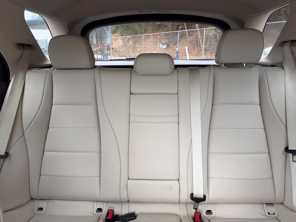 Used 2020 Mercedes-Benz GLE 350 image 18