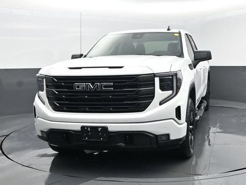 Used 2024 GMC Sierra 1500 Pro w/ Graphite Edition AWD/4WD image 22