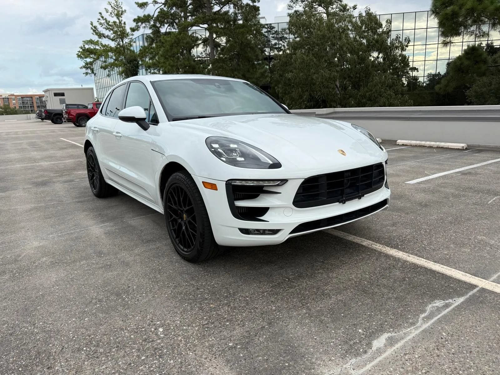 Used 2018 Porsche Macan GTS AWD/4WD image 15