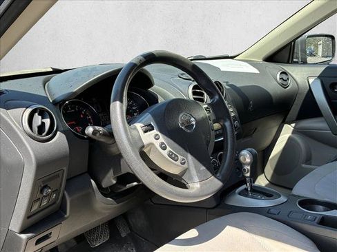 Used 2014 Nissan Rogue S w/ Convenience Package image 12