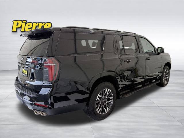 Used 2025 Chevrolet Suburban Z71 AWD/4WD image 8