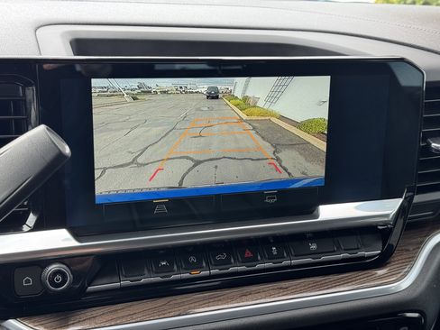 Used 2022 Chevrolet Silverado 1500 LT image 26