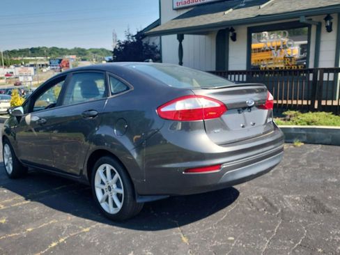 Used 2019 Ford Fiesta SE w/ Equipment Group 201A image 7