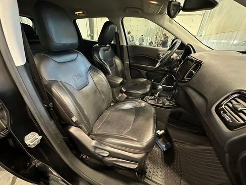 Used 2018 Jeep Compass Limited w/ Navigation Group image 33