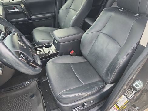 Used 2019 Toyota 4Runner Limited image 19