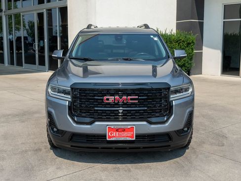 Used 2021 GMC Acadia AT4 w/ Technology Package AWD/4WD image 2