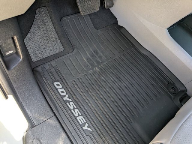 Used 2023 Honda Odyssey Elite image 31