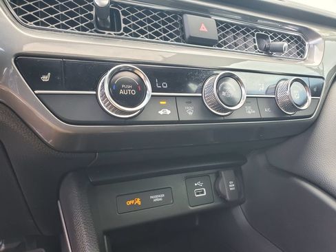 Used 2025 Acura Integra FWD image 29