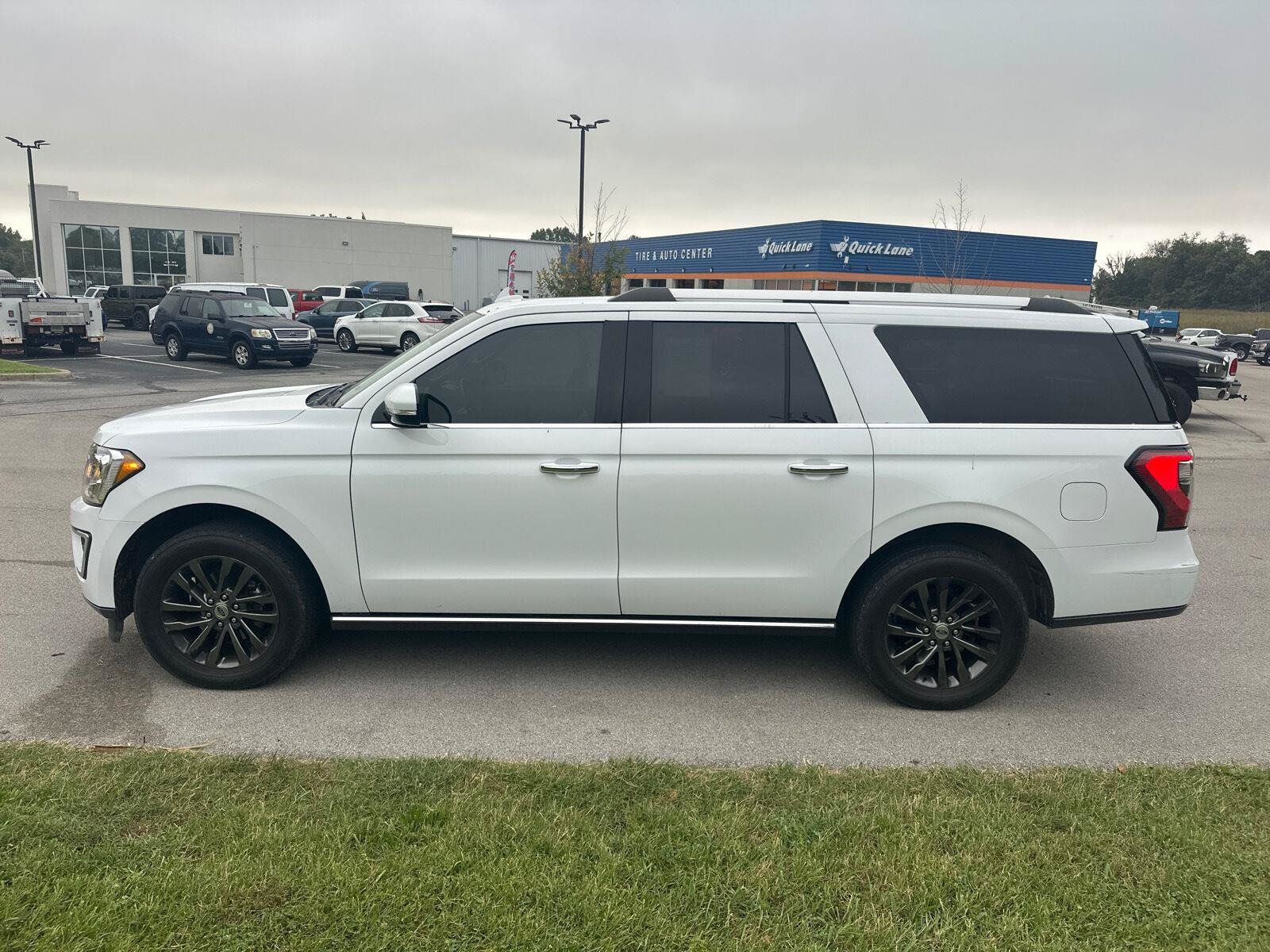 Used 2020 Ford Expedition Max Limited w/ Equipment Group 301A AWD/4WD image 3