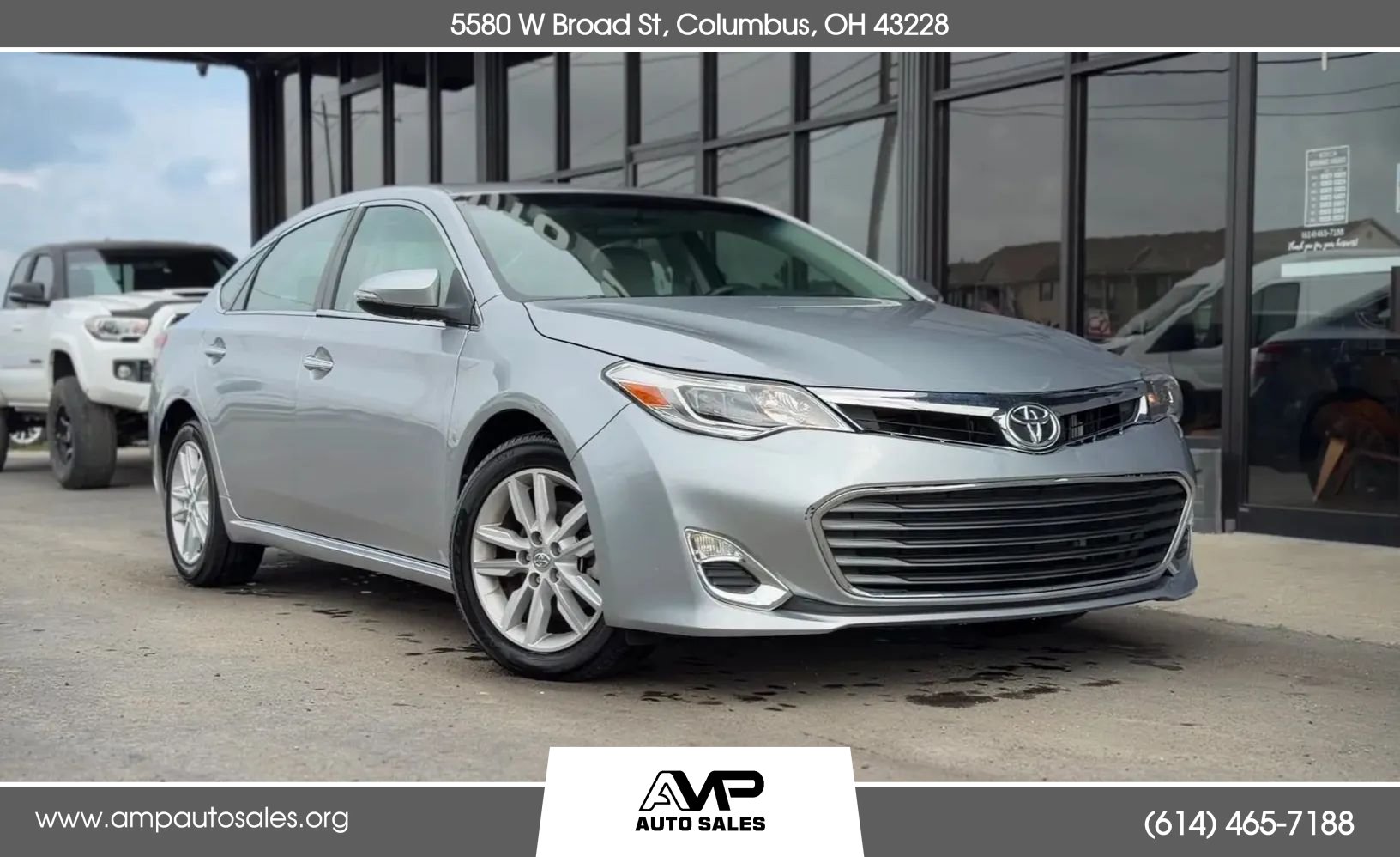 Used 2015 Toyota Avalon XLE FWD image 1