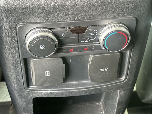 Used 2020 Ford Explorer XLT w/ Equipment Group 202A image 47