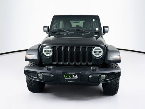 Used 2022 Jeep Wrangler Unlimited Sport AWD/4WD image 2
