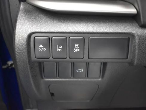 Used 2024 Mitsubishi Eclipse Cross SE image 22