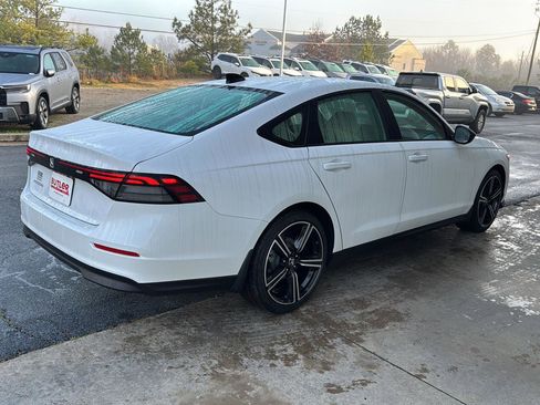 New 2026 Honda Accord SE image 5