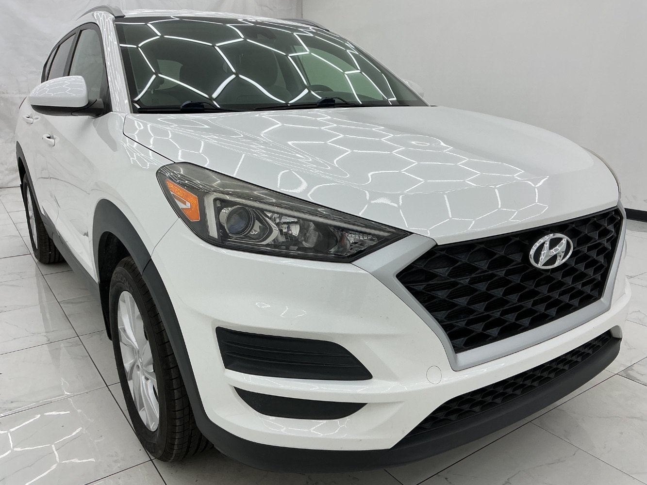 Used 2020 Hyundai Tucson Value w/ Cargo Package FWD image 3