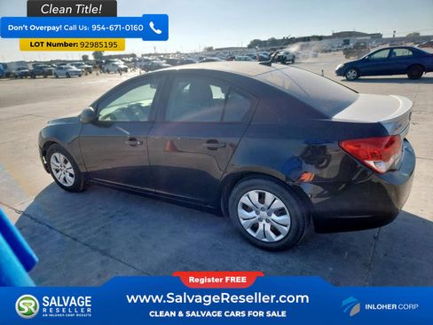 Used 2013 Chevrolet Cruze LS image 3