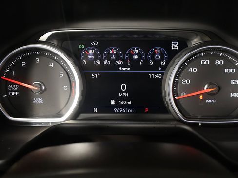 Used 2021 Chevrolet Suburban Z71 w/ Z71 Off-Road Package image 43