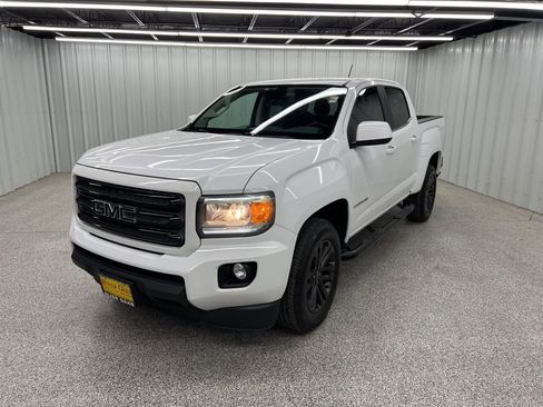 Used 2020 GMC Canyon SLE w/ Elevation Edition image 3