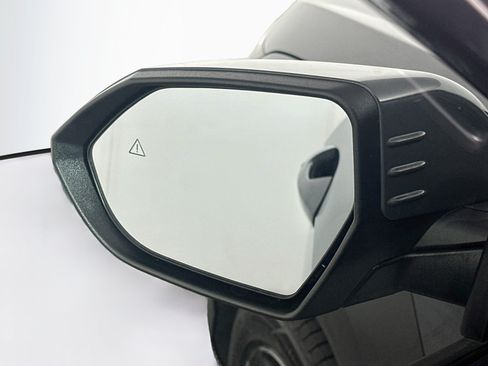 Used 2025 Hyundai Kona SEL AWD/4WD image 16