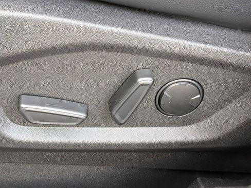 Certified 2024 Ford Edge SEL w/ Convenience Package image 22