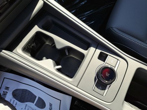 New 2026 Volkswagen Tiguan SE R-Line image 24