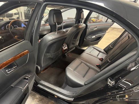 Used 2010 Mercedes-Benz S 550 4MATIC image 39