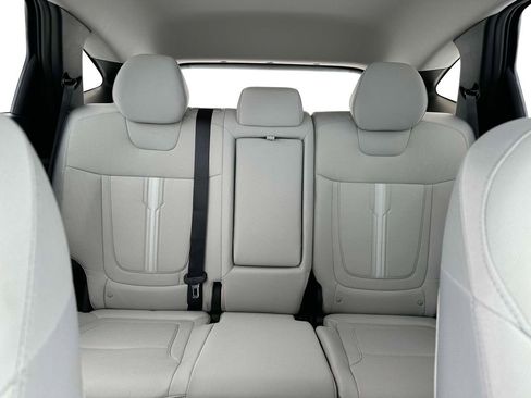 New 2025 Hyundai Tucson SEL image 24