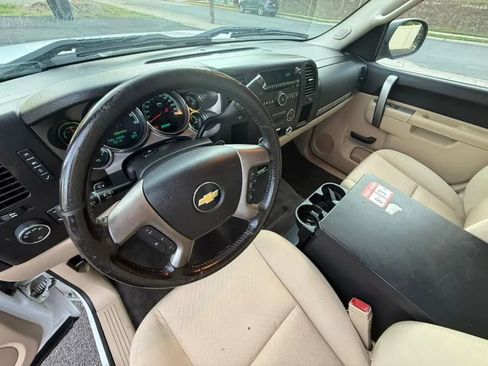 Used 2011 Chevrolet Silverado 1500 2WD Crew Cab Hybrid image 14