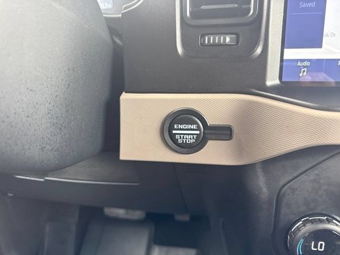 Used 2023 Ford Bronco Wildtrak AWD/4WD image 13