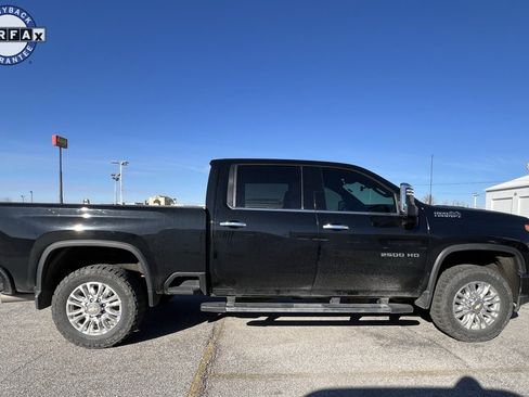 Used 2021 Chevrolet Silverado 2500 High Country w/ Z71 Off-Road Package image 7