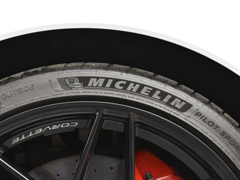 Used 2023 Chevrolet Corvette Z06 image 40