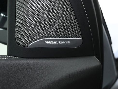 New 2026 BMW X5 xDrive40i w/ M Sport Package image 30