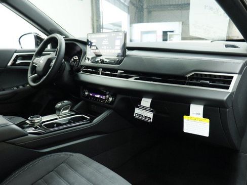 New 2026 Mitsubishi Outlander LE FWD image 17