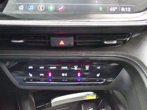 Used 2022 Buick Envision Preferred FWD image 27