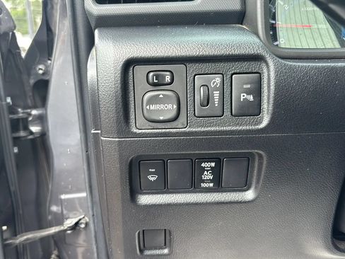 Used 2016 Toyota 4Runner Limited AWD/4WD image 20
