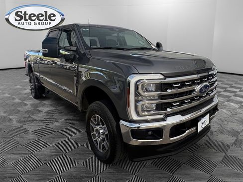 Used 2024 Ford F250 Lariat image 7