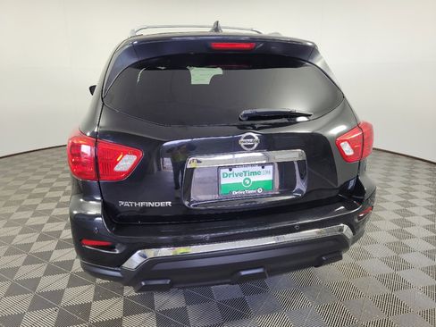 Used 2019 Nissan Pathfinder S FWD image 6