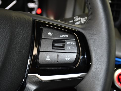 Certified 2025 Honda Odyssey Touring image 22